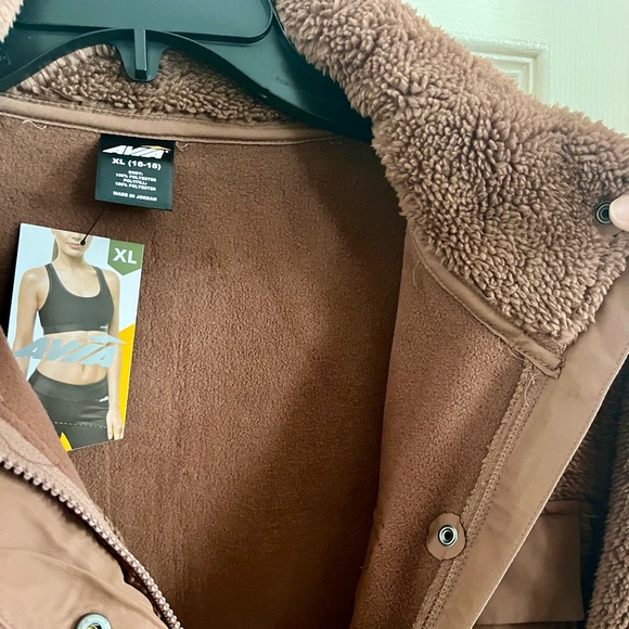 AVIA BROWN TEDDY JACKET - Picture 3 of 5